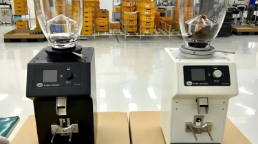 Jay's Coffee Ginder - Máy Xay Cà Phê Tự Động Công Suất Cao Bền Bỉ Đến Từ Hàn Quốc